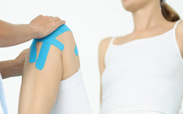 Taping Behandlungen Praxis Mels Medical Wellbeing